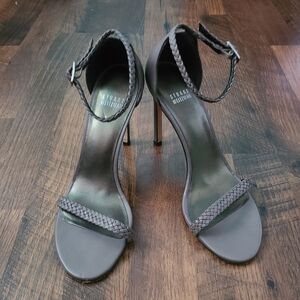 Stuart Weitzman Gray Stiletto Size 8